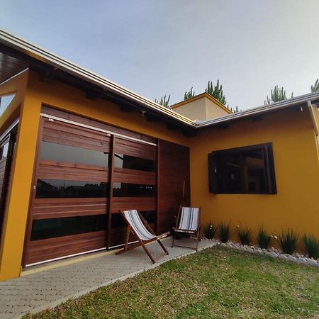 A Casa Amarela - Conforto E Tranquilidade Proximo Ao Mar Balneario Gaivota Bagian luar foto