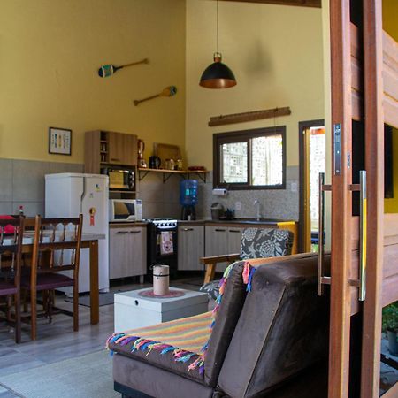 A Casa Amarela - Conforto E Tranquilidade Proximo Ao Mar Balneario Gaivota Bagian luar foto